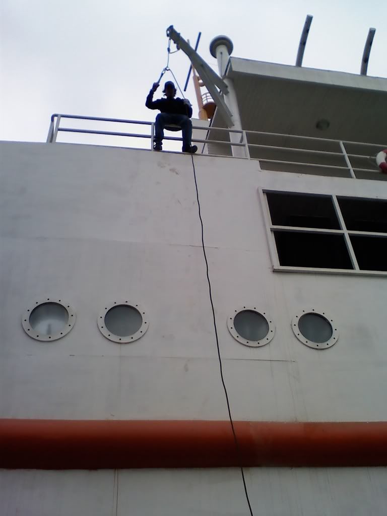 0215091404.jpg