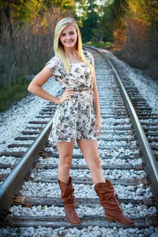 IMAGE: http://i108.photobucket.com/albums/n10/locky66/Angel4-2d_zps8eecae62.jpg