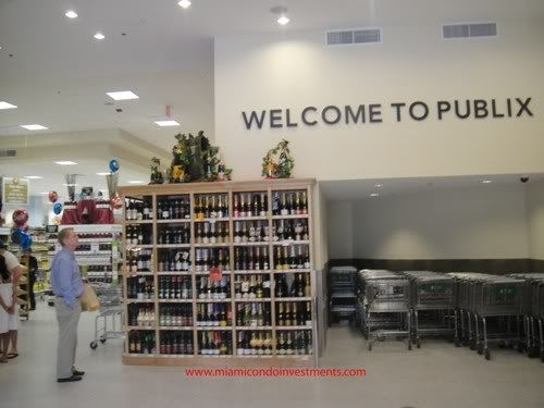 Publix at Mary Brickell Village