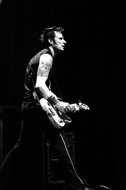 mike dirnt