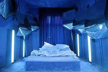blueroom1m.jpg