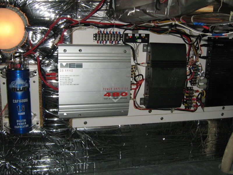 Amps001.jpg