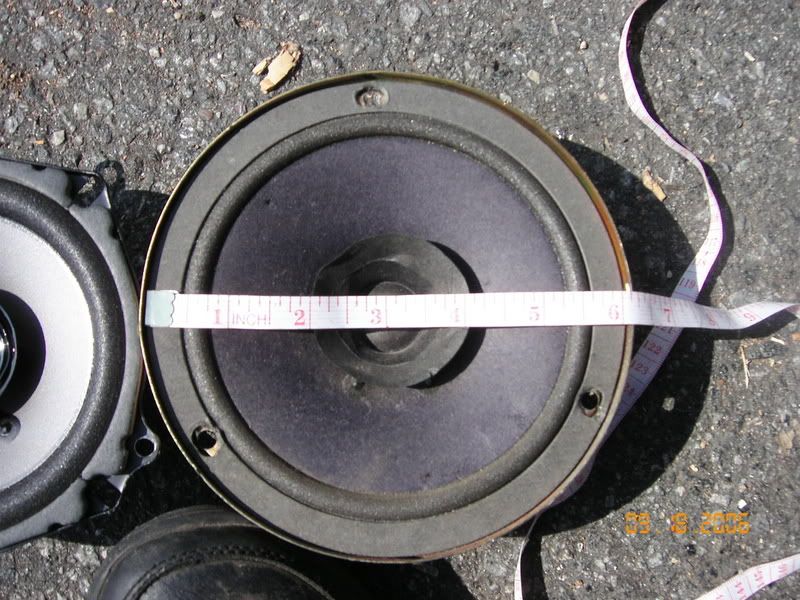 Size front speakers 1995 honda accord