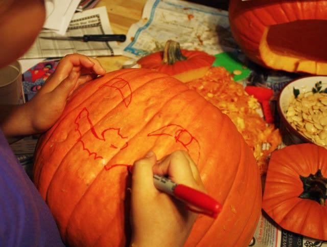 drawing pumpkin