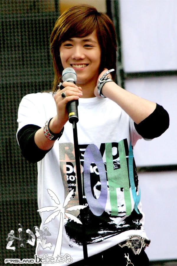 rehearsalatshowtank02qg1