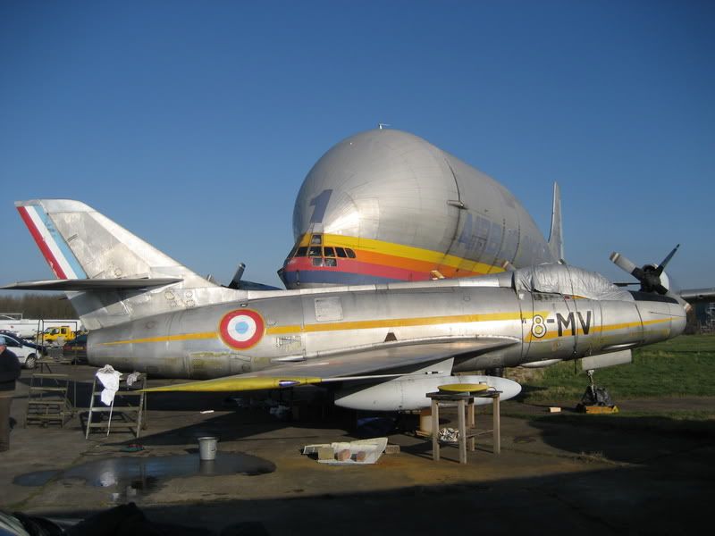 http://i108.photobucket.com/albums/n24/GromitPics/Bruntingthorpe_160208/IMG_6607.jpg