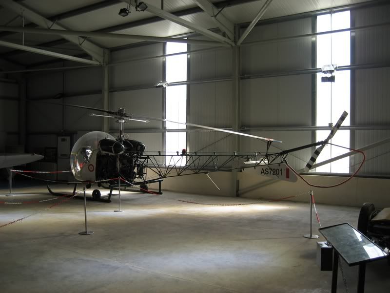 http://i108.photobucket.com/albums/n24/GromitPics/Malta%20Aviation%20Museum%20290908/IMG_6102.jpg