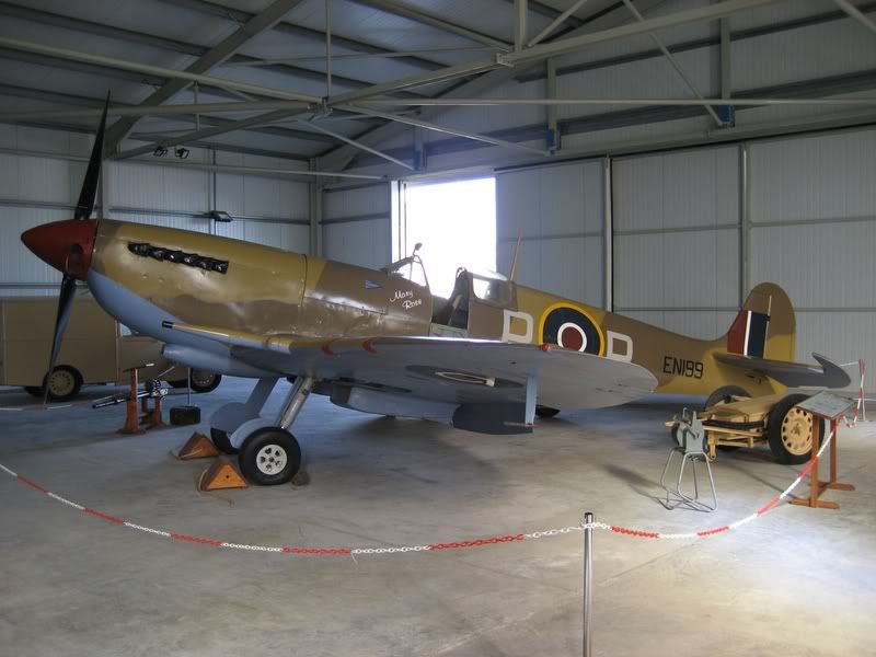 http://i108.photobucket.com/albums/n24/GromitPics/Malta%20Aviation%20Museum%20290908/IMG_6105.jpg