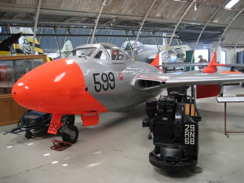 http://i108.photobucket.com/albums/n24/GromitPics/Malta%20Aviation%20Museum%20290908/IMG_6170.jpg