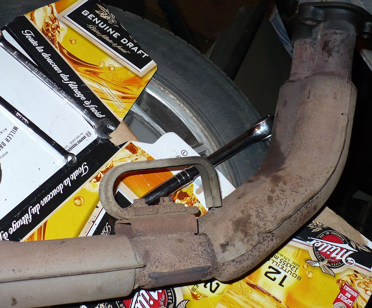 downpipe with bracket