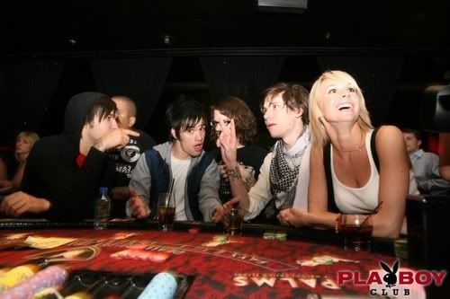 http://i108.photobucket.com/albums/n30/samthebrave514/brendonurie--large-msg-118329397905.jpg http://i108.photobucket.com/albums/n30/samthebrave514/brendonurie--large-msg-118329397905.jpg