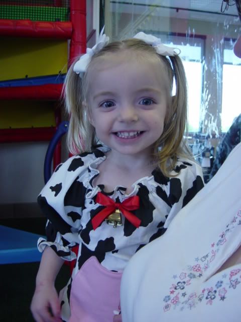 Chick-fil-a Cow Appreciation Day?  Do you have a photo to share? - Countryside Families