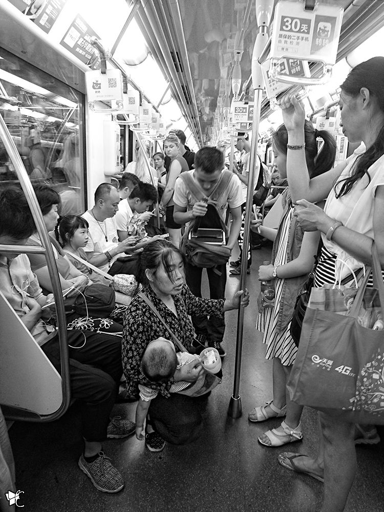 上海地鐵乞討