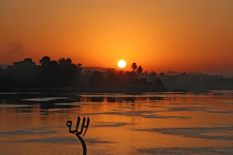 رائعة لشروق الشمس النيل 16.jpg