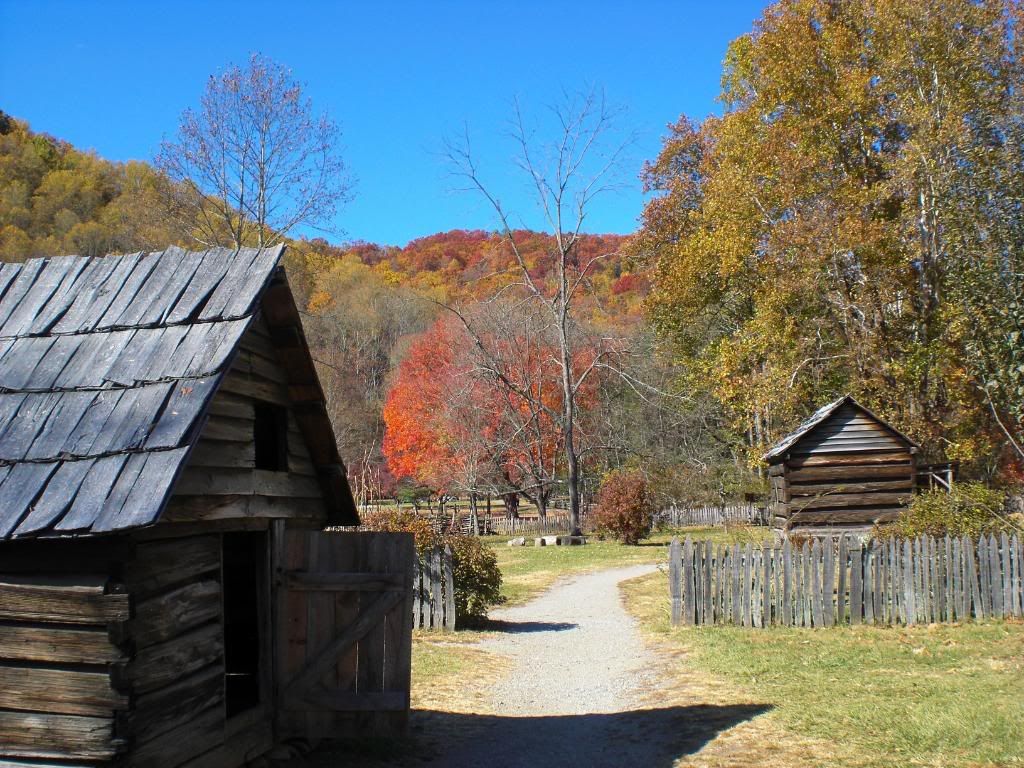 CIMG1181.jpg Mountain Farm Museum image by treasabetz