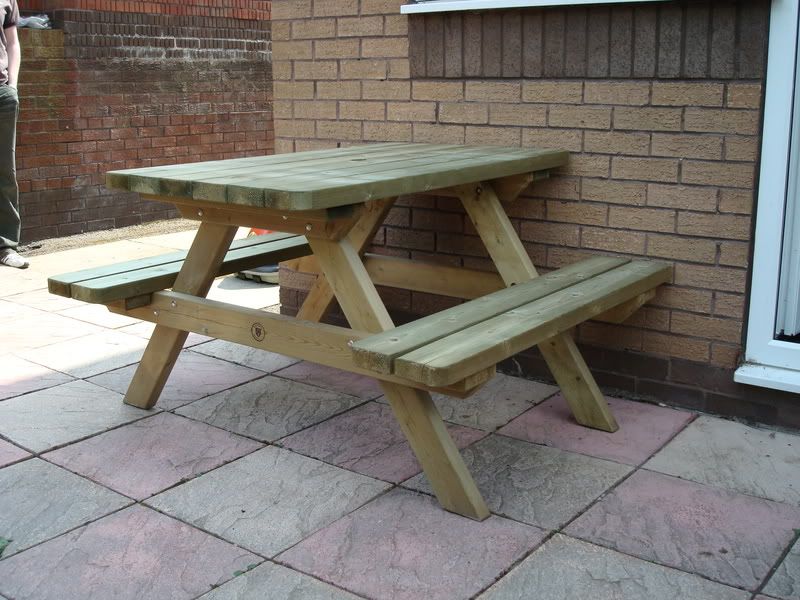 NewPicnicTable.jpg